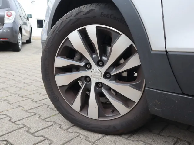 Suzuki S-Cross 1.4 BoosterJet High Automaat Executive Trekhaak | Leder | Adaptive Cruise