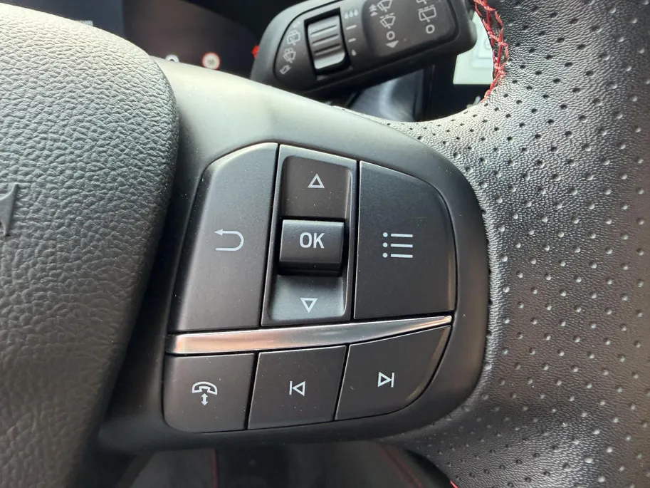 Ford Kuga 2.5 PHEV ST-Line X WINTERPAKKET.
