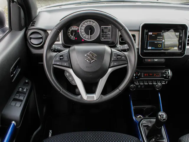 Suzuki Ignis 1.2 Smart Hybrid Style | Navi | Camera | Cruise | Clima