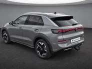 Volkswagen T-Roc 1.5eTsi/150PK R-Line · Trekhaak · Navigatie · Camera + Parkeersensoren · Stoelverwarming · Apple/Android Car Play · Garantie t/m 19-01-2028