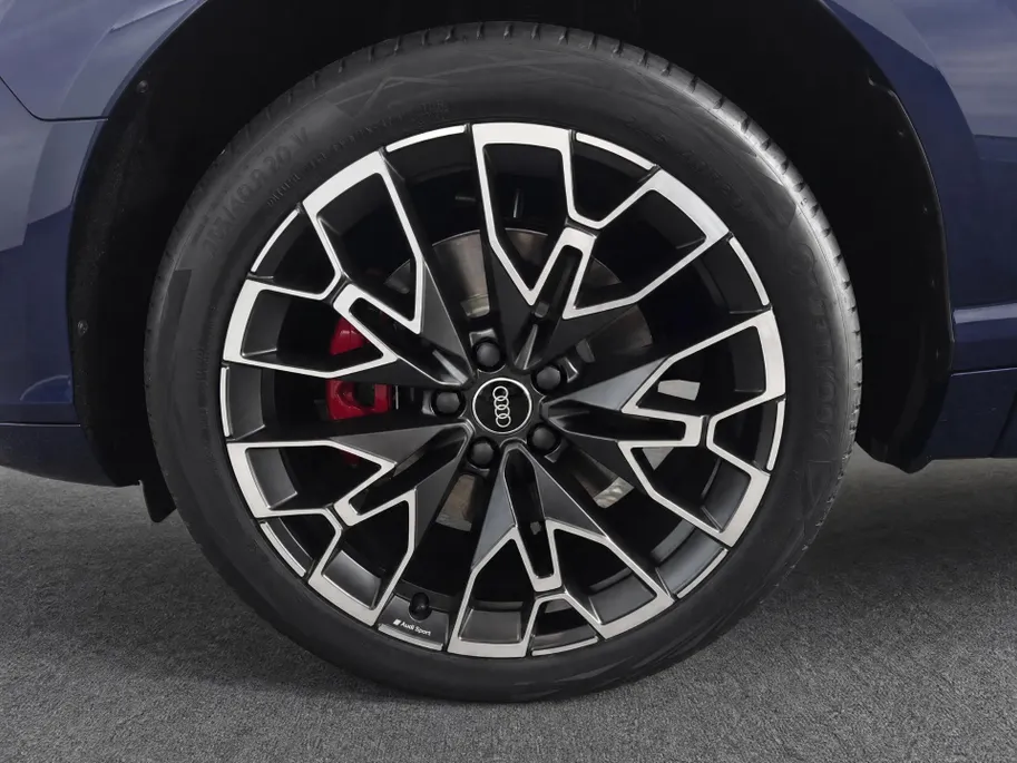 Audi Q3 Sportback 1.5 TFSI e-hybrid S edition 272 PK · Matrix LED koplampen · OLED achterlichten · Tech pakket Pro