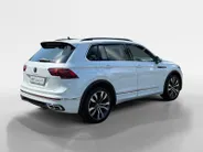 Volkswagen Tiguan 1.5 TSI R-Line Business+ | Automaat | Cruise Control | Climate Control | Digital Dashboard | Stoelverwarming | Stuurverwarming | Navigatie | Parkeersensoren |