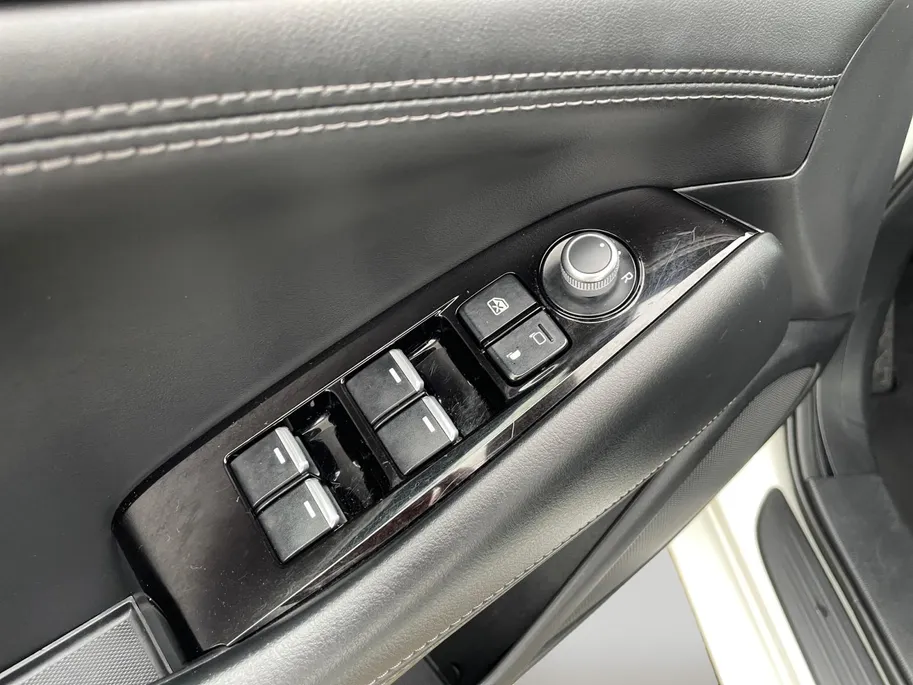 Mazda 6 Sportbreak 2.0 SkyActiv-G 145 TS | Automaat! | Navi | Parkeersensoren | Climate control