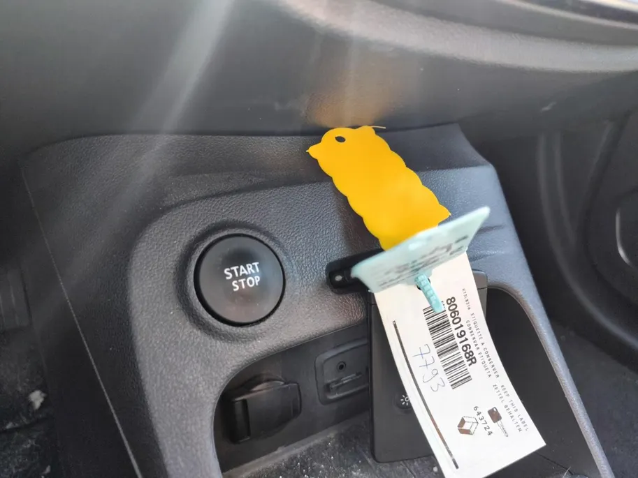 Renault Captur 0.9 TCe Intens | Clima | Camera | Navi | NU Rijklaarprijs! Incl. 12 maanden garantie, APK, Onderhoudsbeurt etc. Premiumpakket gratis! |