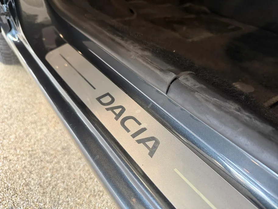Dacia Logan MCV 0.9 TCe Laureate *Navi+Camera*Airco*Parkeersensoren*Cruise*Ruime auto!