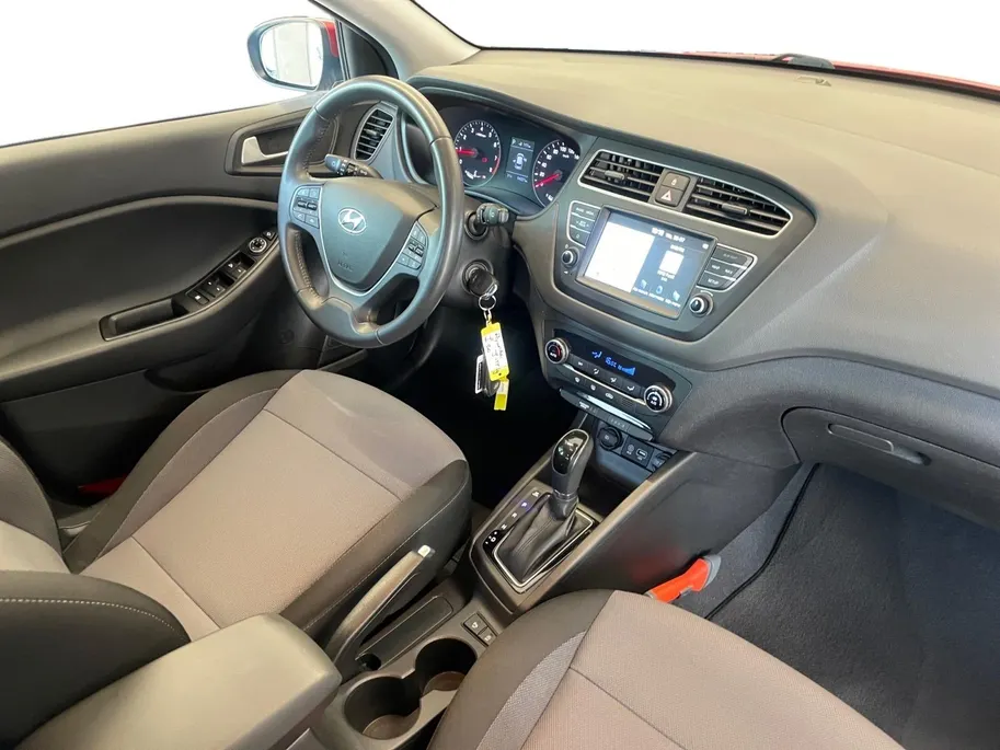 Hyundai i20 1.0 T-GDI Comfort | Automaat | Cruise Control | Climate Control | Camera | Navigatie | LM Velgen |