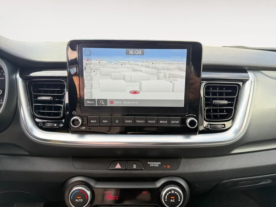 Kia Stonic 1.0 T-GDi MHEV DynamicPlusLine Automaat | Navi | Camera | Climate Control | Cruise Control | Parkeersensoren | LM Velgen | Apple Carplay | Android Auto