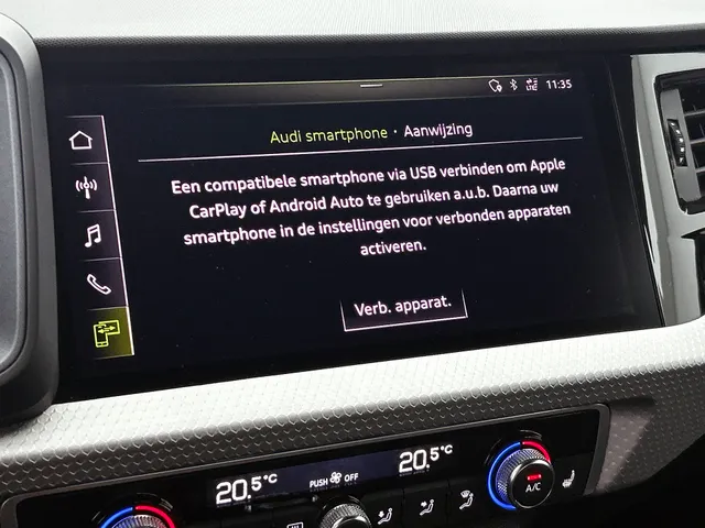Audi A1 Sportback 30 TFSI S Line edition one | NAVI | STOELVERWARMING | CLIMAT CONTROL | PARKEER SENSOREN V+A