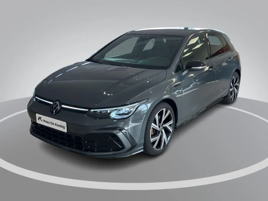 Volkswagen Golf 1.5eTSI/150PK DSG R-Line · Navigatie · Camera + Parkeersensoren · Apple/Android Car Play · 18'' Velgen ·