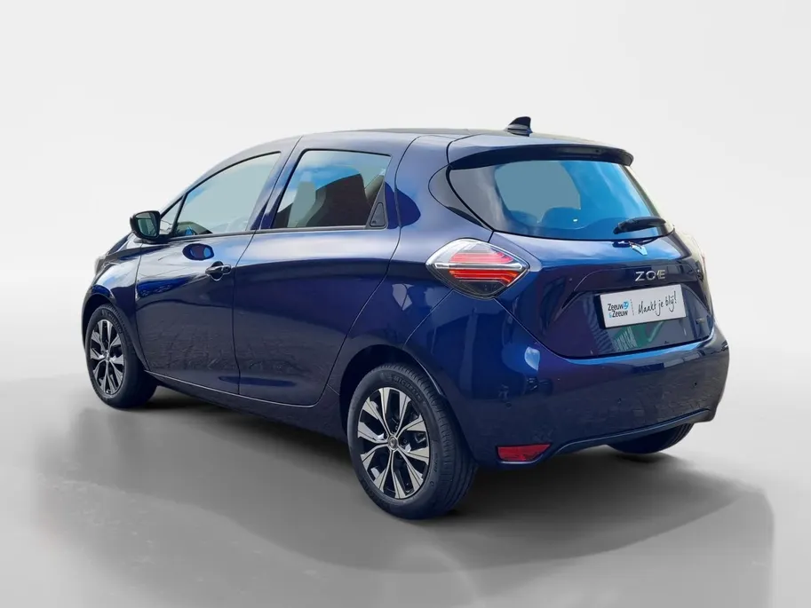 Renault ZOE R135 Evolution 52 kWh | Koopaccu | SoH 97,7& | Navigatie | LMV | Apple Carplay & Android Auto | Camera | Parkeersensoren | 12 Maanden BOVAG Garantie