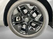 Volkswagen Passat Variant 1.5 272pk DSG eHybrid R-Line Edition · Panoramadak · 360 Camera · Wegklapbare Trekhaak · Elek. Voorstoel · Massage· 18'' Inch · Garantie t/m 23-09-2030 of 100.000km