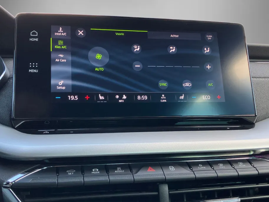 Škoda Octavia Combi 1.4TSI iV PHEV 150kW/204PK Sportline Business · Apple/Android Car Play · Stoelverwarming · Navigatie · Camera + Parkeersensoren · Dodehoeksensoren ·