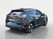 Ford Puma Gen-E 44 kWh | Te Bestellen | 417 KM WLTP | Private Lease vanaf €429 P/M | Actiekorting tot €4400,- | 0,99% Rente |