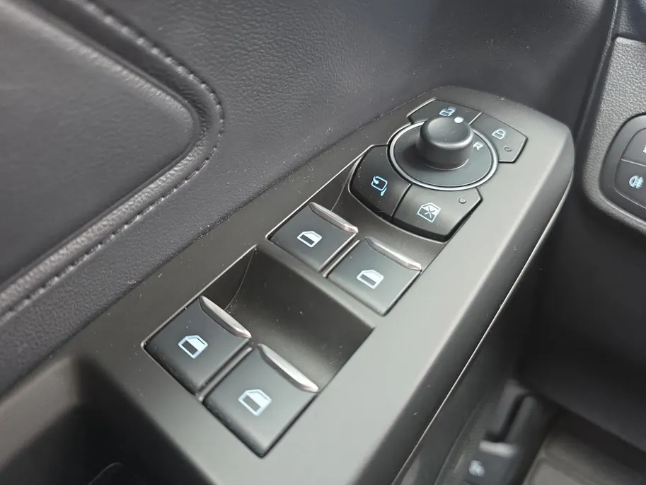 Ford Focus Wagon 1.0 EcoBoost Hybrid ST Line X | Automaat! | Panoramadak | Adapt. Cruise Control | Winterpakket | Android Auto/Apple Carplay | Achteruitrijcamera | 12 maanden garantie! |