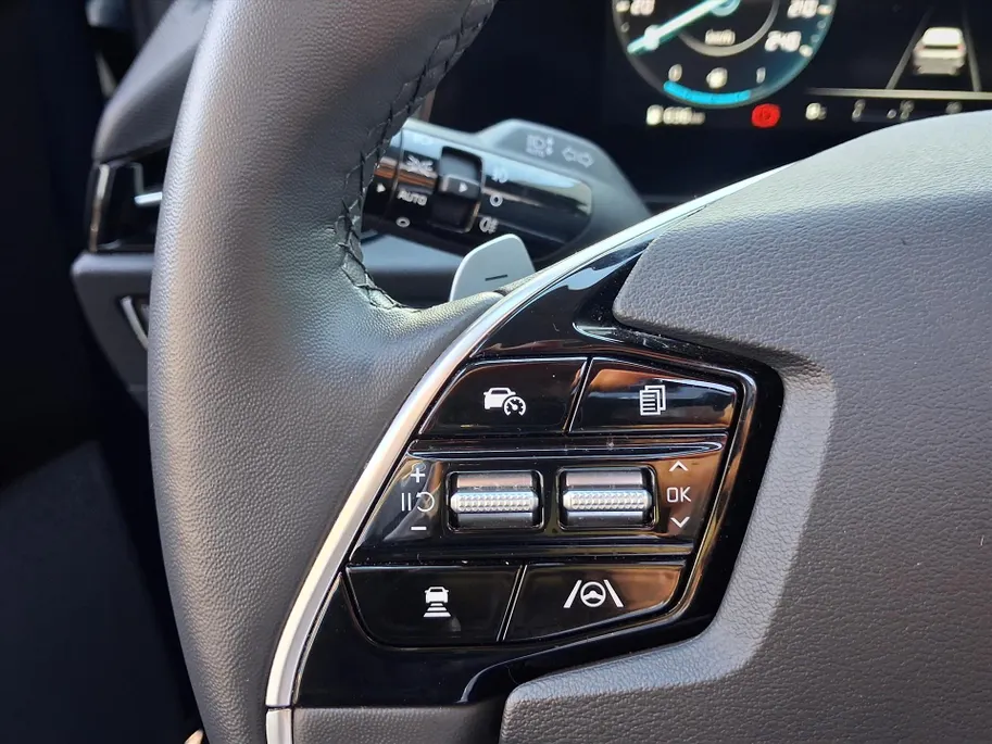 Kia Niro 1.6 GDi Hybrid ExecutiveLine |Leder |Schuifdak |HarmanKardon