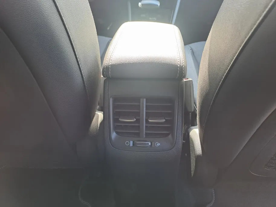 Kia Niro 1.6 GDi Hybrid DynamicLine | Navi | Camera | Automaat | Apple Carplay/Android Auto | Cruise control adaptief