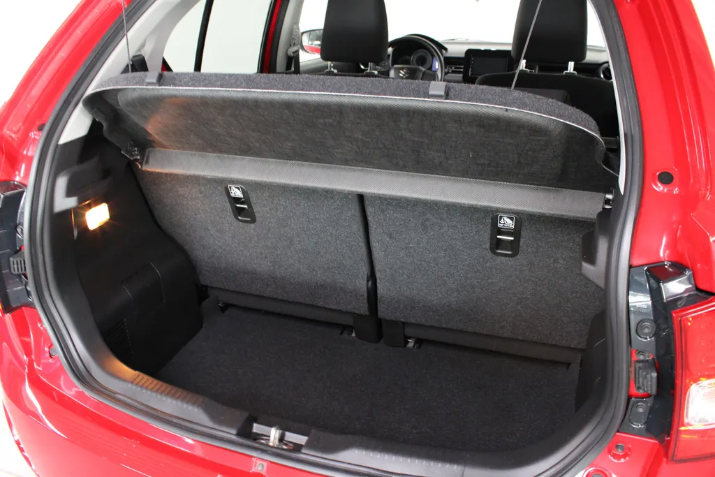 Suzuki Ignis 1.2 Smart Hybrid Select / Navi. / Stoelverwarming  / Camera / Led /