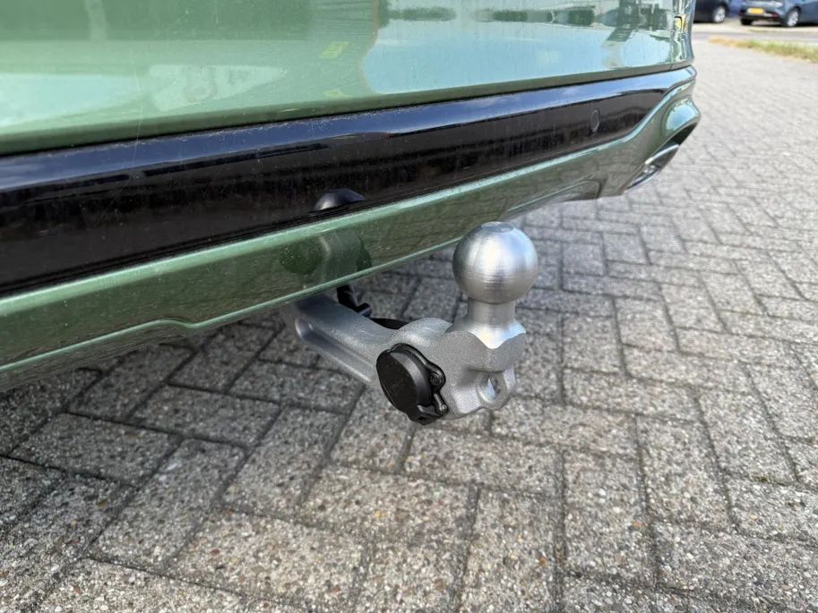 Ford Kuga 2.5 PHEV ST-Line X 243 PK | Wegklapbare trekhaak | AGR voorstoelen | BLIS | NIEUW UIT VOORRAAD