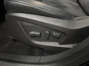Renault Arkana 1.6 E-Tech Hybrid 145 R.S. Line | Panoramadak | Adaptive Cruise Control | Climate Control | Apple Carplay / Android auto | Camera | treeplanken | elektrisch verstelbare stoel |