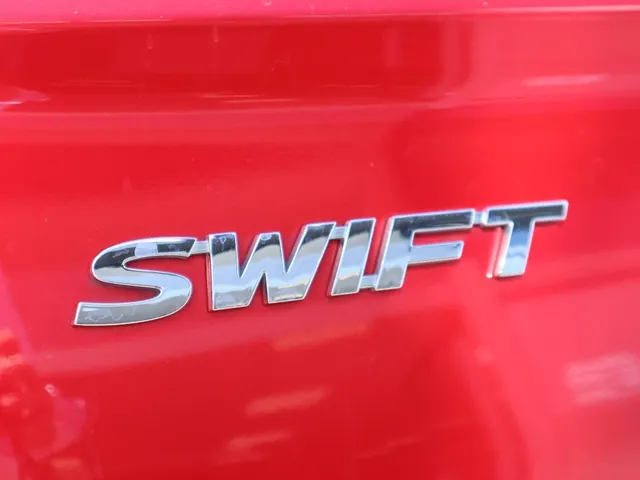 Suzuki Swift 1.2 Select Hybrid AdaptiveCruise | Carplay