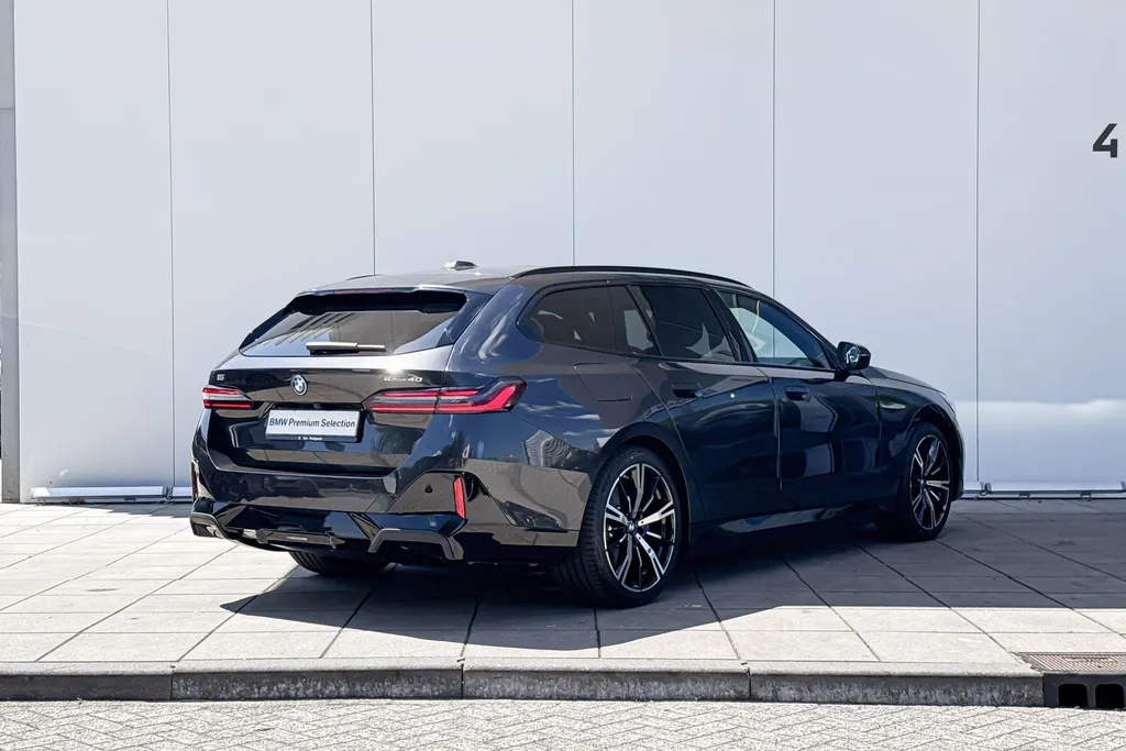 BMW i5 Touring eDrive40 M Sport Edition