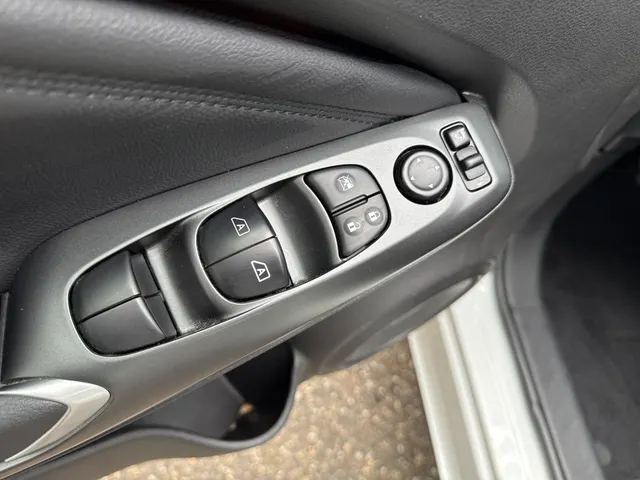 Nissan Juke 1.0 DIG-T N-Connecta