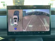 Voyah Courage Business Edition 80 kWh Full Option | Direct Leverbaar | Head Up Display | Stoel koeling,-verwarming & massage | Memorystoelen | 360 Camera | Level 3 Autonoom rijden | Schuif- & Kanteldak | Draadloze Telefoonlader | Elektrische Achterklep |