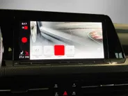 Volkswagen Golf 1.5eTSI/150PK DSG R-Line · Navigatie · Camera + Parkeersensoren · Apple/Android Car Play · 18'' Velgen ·