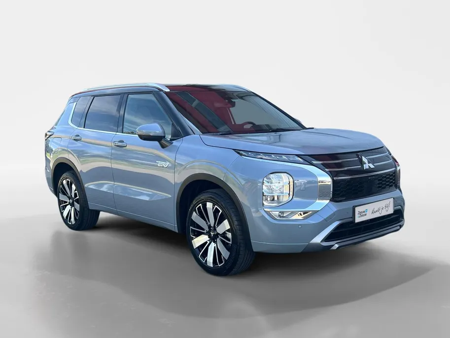Mitsubishi Outlander 2.4 PHEV Instyle+ € 5.000 euro korting eigen voorraad| 8 jaar garantie| Snel leverbaar | Totaalprijs op is op.m26