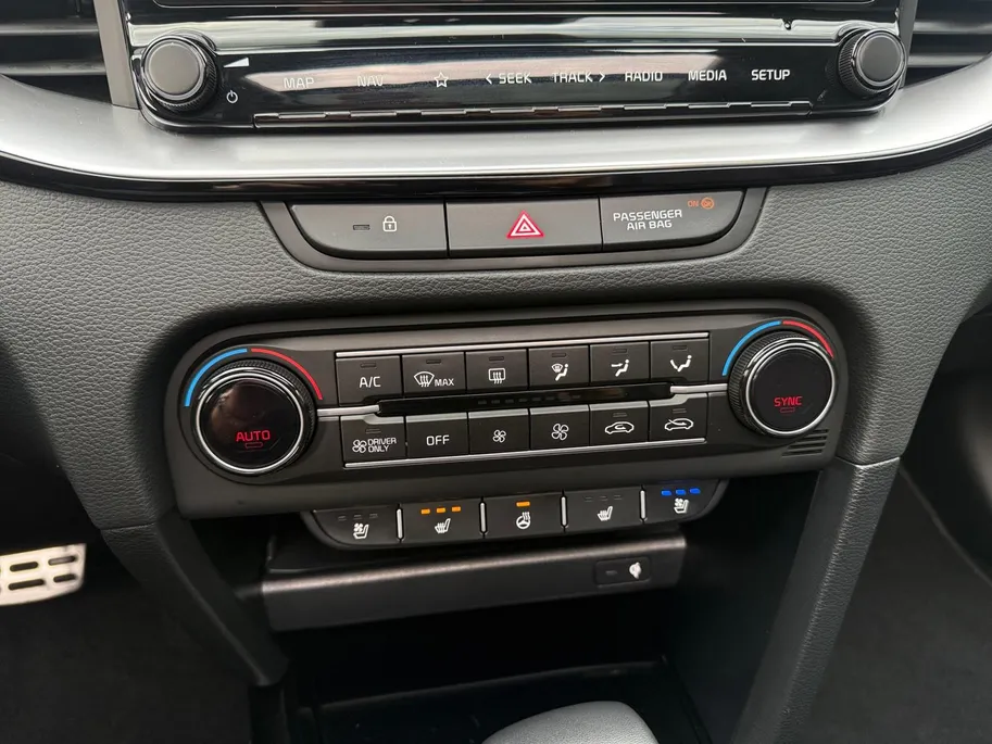 Kia XCeed 1.6 GDi PHEV ExecutiveLine Full options | Schuifdak | Stoelverwarming + verkoeling | Memory seats | ACC |