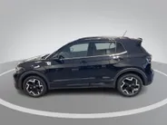 Volkswagen T-Cross 1.5 TSI 150pk DSG R-Line · Trekhaak · Apple/Android Car Play  Camera · Navigatie · Stoelverwarming · P-Sensoren · 17'' Inch · Garantie t/m 26-10-2027