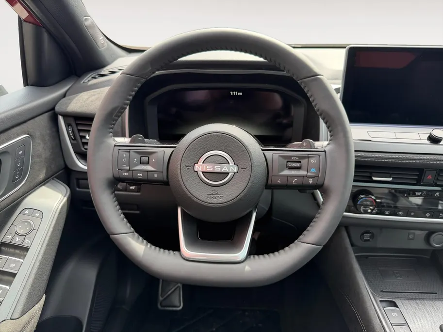 Nissan QASHQAI 1.3 MHEV Xtronic Tekna Plus | NISSAN MORE 10 Jaar garantie | €6.000,- Korting | 1800 kilo trekgewicht | Panoramadak | Keyless | | Bomvol optie's  | 360 camera |