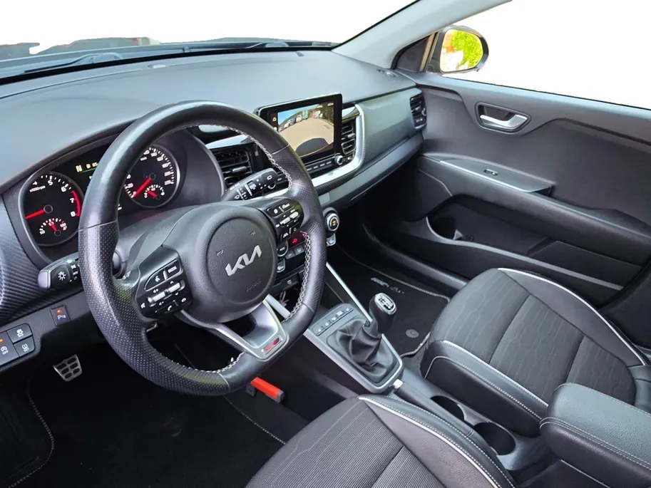 Kia Stonic 1.0 T-GDi MHEV GT-Line | Keyless | Navigatie | Climate control | Cruise control | Parkeer camera achter
