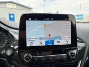 Ford Fiesta 1.0 EcoBoost ST-Line 125PK 3drs | 1e Eigenaar | NL-Auto | Climate Control | Navigatie | Parkeersensoren | Privacy Glass | Apple Carplay / Android Auto