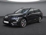 Škoda Octavia Combi 1.4 TSI 245PK DSG iV RS PHEV · Camera · Wegklapbare Trekhaak · Cruise Control · Stoelverwarming · 19'' Inch ·