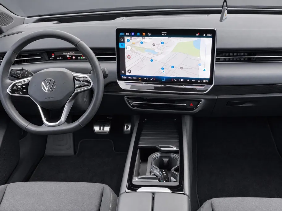 Volkswagen ID.7 Tourer Pro 77 kWh 210kW/286PK · Trekhaak · 360°Camera · Stoel- stuur- & voorruitverwarming · Garantie t/m 16-10-2027