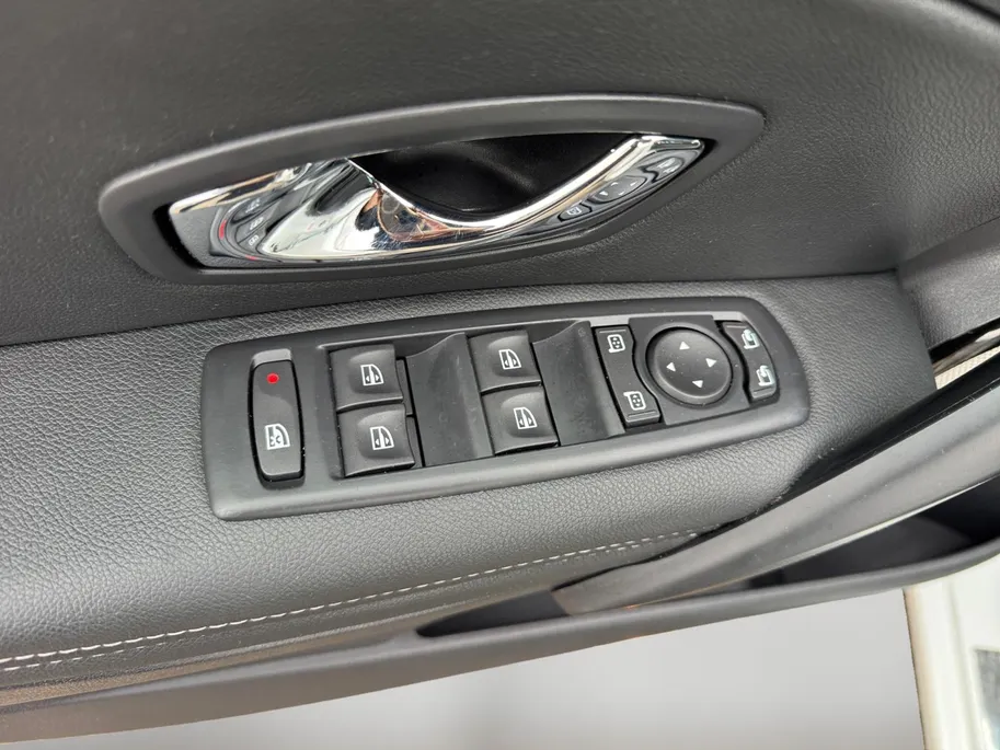 Renault Mégane Estate 1.2 TCe Bose | Automaat | Panoramadak | Trekhaak | Bose Sound | Half Leder bekleding | 12 maanden garantie! |