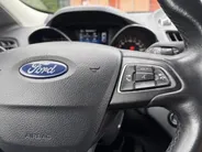 Ford Kuga 1.5 EcoBoost Trend Ultimate | Trekhaak | Camera | 18' Lichtmetalen velgen | Voorruitverwarming | Navigatie | Climate Control | Privacy Glass | Cruise Control