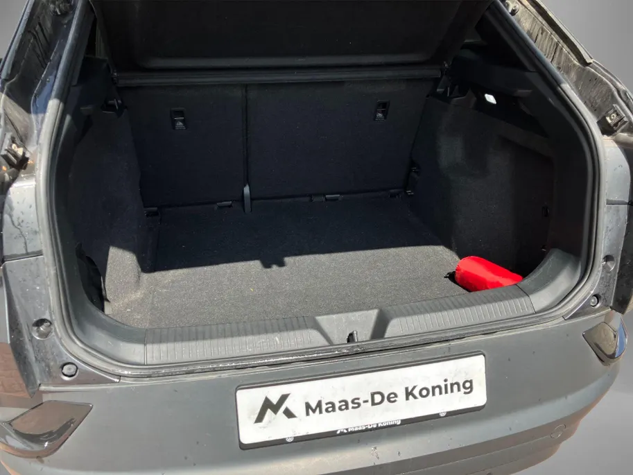 Volkswagen ID.4 Pro 77 kWh 204PK · Panoramadak · Navigatie · Apple Carplay · SOH 94,9%  ·