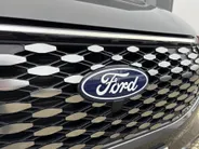Ford E-Custom E-Custom 320 L2H1 Limited 65 kWh DEMO I DRIVER ASSISTANCE PACK PREMIUM I ELEK. INKLAPBARE TREKHAAK I 17'' LM VELGEN I