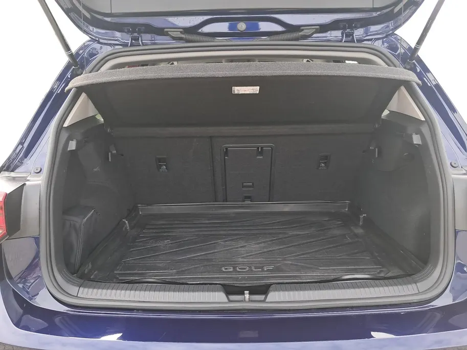 Volkswagen Golf 1.0 eTSI Life Business | DSG | Elek. Stoelverstelling | Stoelverwarming