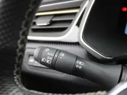 Renault Captur 1.6 E-Tech Full Hybrid 145 E-Tech Engineered | Automaat | Camera | Clima | Carplay | Cruise | LED | Navi | Keyless | 18' LM |