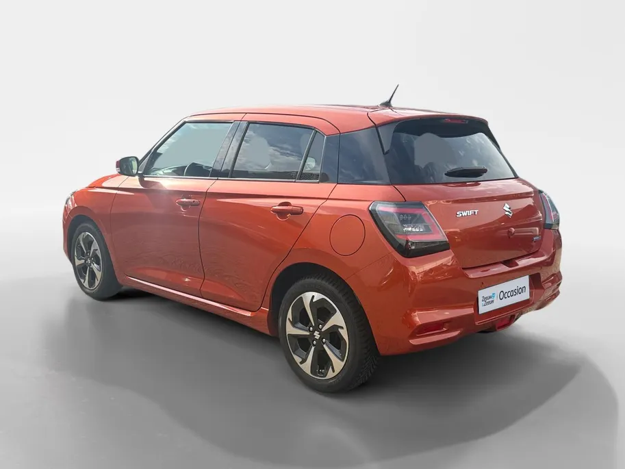 Suzuki Swift 1.2 Style Smart Hybrid Automaat | Climate Control | Stoelverwarming | Navigatie | Dodehoek detectie | Achteruitrijcamera | Adapt. Cruise Control | 12 maanden garantie