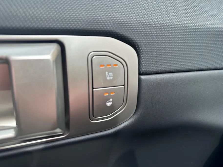 Kia EV4 GT-Line 81.4 kWh | Nieuw te Bestellen | informeer naar beschikbaarheid| Panorama schuif/kanteldak | LED-Matrix | Harman Kardon | wireless carplay |