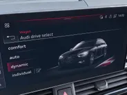 Audi A4 Avant 35 TFSI 150pk S edition Competition · Trekhaak · Camera ·  Stoelverwarming · Apple/Android Car Play · Adaptive Cruise Control ·  Clima · Drive select · Leder/Stof · Garantie t/m 23-07-2028 of 100000km.