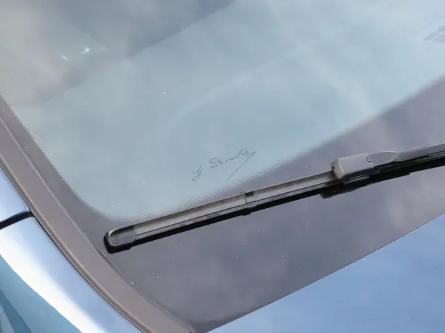 Mercedes-Benz A-Klasse 200 Luxury Line AUTOMAAT | LEER | CLIMA | PANO | NAVI