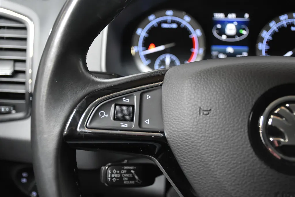 Škoda Karoq 1.5 TSI ACT Greentech 150pk Business
