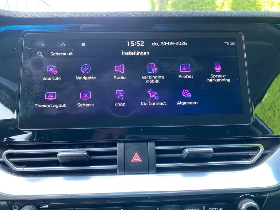 Kia Niro 1.6 GDi Hybrid DynamicPlusLine | Climate control | Navigatie | Parkeercamera | Trekhaak | Stoel en stuurverwarming | Keyless |