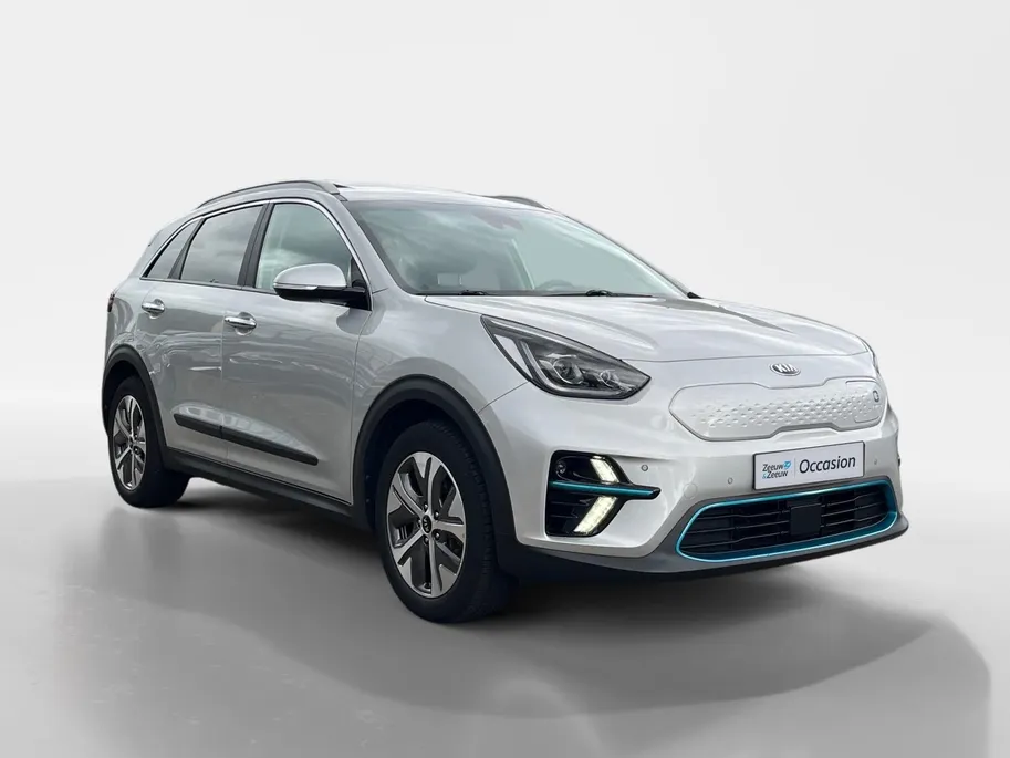 Kia e-Niro DynamicPlusLine 64 kWh | Elektrisch schuifdak | Keyless entry | Stoelverwarming