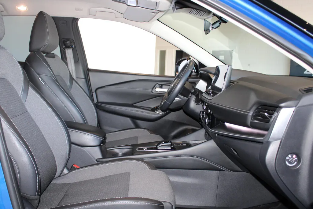 Nissan QASHQAI 1.5 e-Power Business Design | Navigatie| camera 360vieuw| Apple Carplay & Android auto | Pdc voor en achter | Two-tone lak | LM wielen | Pro-pilot | Climate controle | Inklapbare buitenspiegels | I-key |